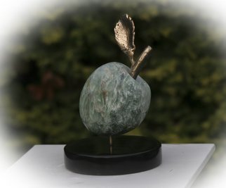 Julia Cake, 'The Apple', 2009, original Sculpture Mixed, 10 x 17  x 10 cm. 