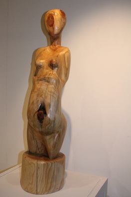 Nadine Amireh; Untitled, 2013, Original Sculpture Wood, 28 x 100 cm. 
