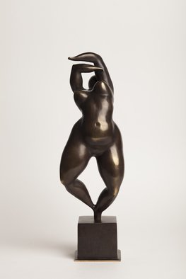 Artist: Veaceslav Jiglitski - Title: winter - Medium: Bronze Sculpture - Year: 2019