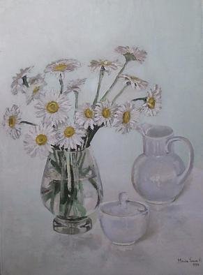 Maria Teresa Fernandes: 'daisies', 1978 Oil Painting, Love.  every delicate petal is different, in hues, shades, nuances, focus, never a rubber stamp painting. Requires much love to paint   glass against a clear background is a big challenge to any painter                 ...