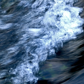 Geoffrey Baris Artwork Rushing, 2015 Color Photograph, Abstract