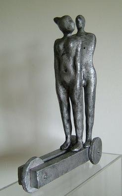 Daniel Janssens; Couple, 2005, Original Sculpture Ceramic, 5 x 25 cm. 