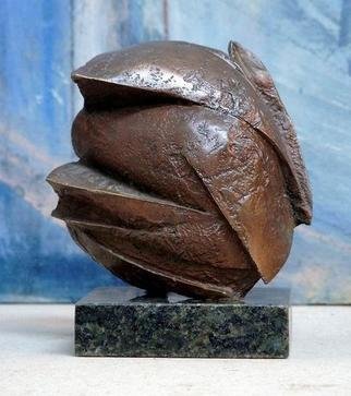 Venelin Ivanov; Blossom2, 1995, Original Sculpture Bronze, 9 x 11 cm. 