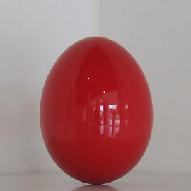 Standing Egg No4  By Wenqin Chen