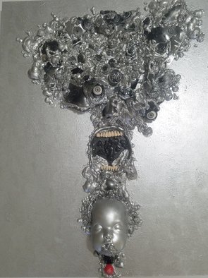 Dave Holt: 'technopocalypse', 2019 Clay Sculpture, Abstract. Metallic silver, life- like eyes and teeth.  1 in my screaming humanoid series.FutureTech Art, is coming from my subconscious muse. It relates to the instability, disruption and technological neurosis that is impacting humanity and our world today, and how it will greatly impact our future, as we rapidly progress ...