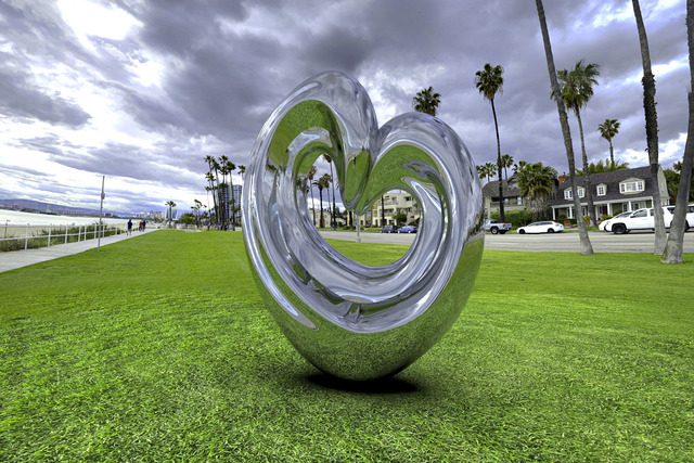 Daniel Kei Wo  'Resonance2', created in 2014, Original Sculpture Steel.