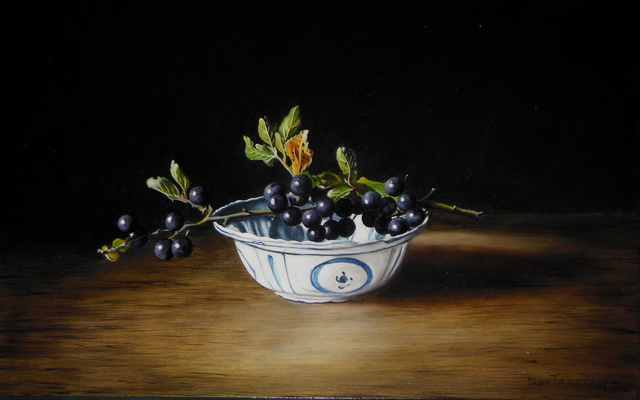 Jan Teunissen  'Chinese Dish And Black Berries', created in 2018, Original Painting Oil.