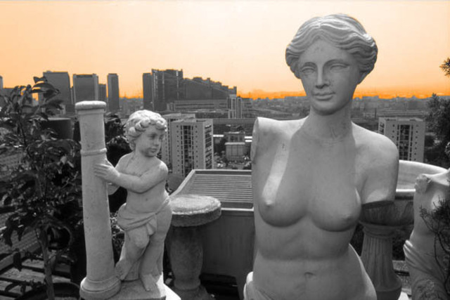 Vincenzo Montella  'Venus', created in 2007, Original Sculpture Aluminum.